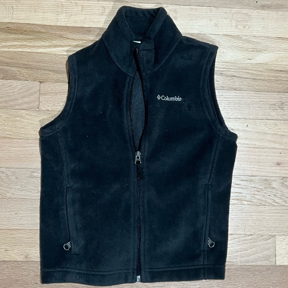 Columbia black fleece vest 6/7